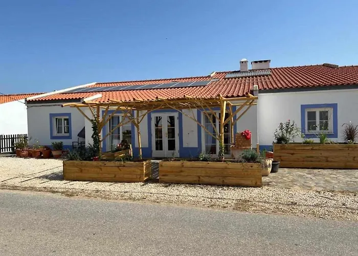 Casa Presente Guesthouse